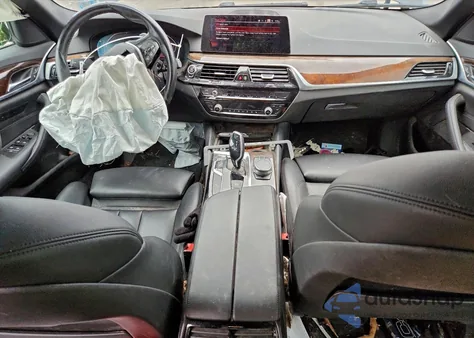 2020 BMW 530 Xi from USA, damaged, VIN WBAJR7C02LCD77656